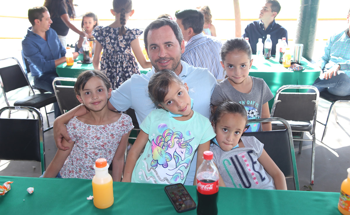 Renata, Jimena, Alfredo, Frida y Nerea