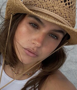 Romina Poza, la hija de Mayrin Villanueva y Jorge Poza que pocos conocen. (Foto: Instagram).