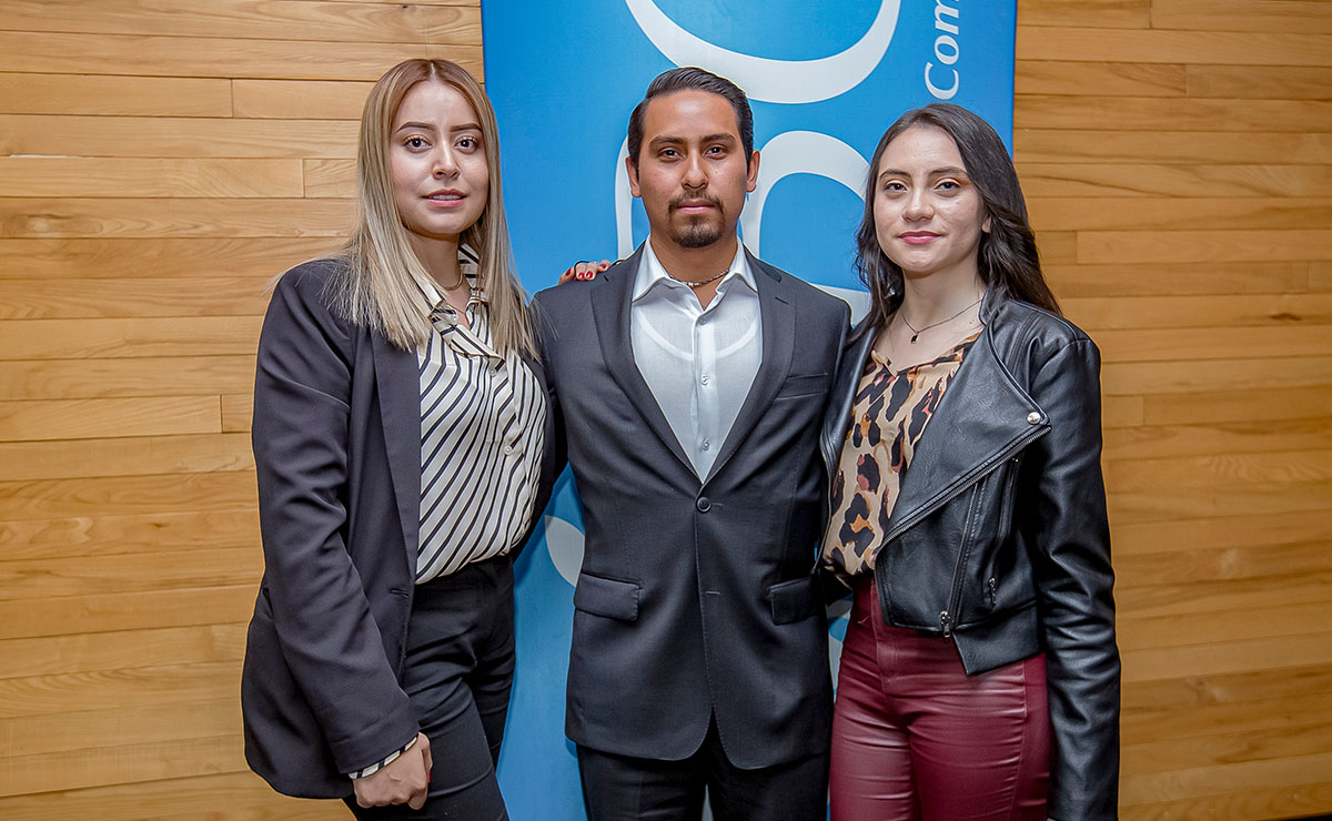 Graduados de la Licenciatura en Derecho de la EBC