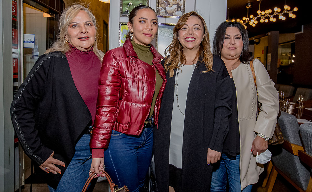 Liliana Urbina, Angélica García, María Salazar y Ana Olmeda
