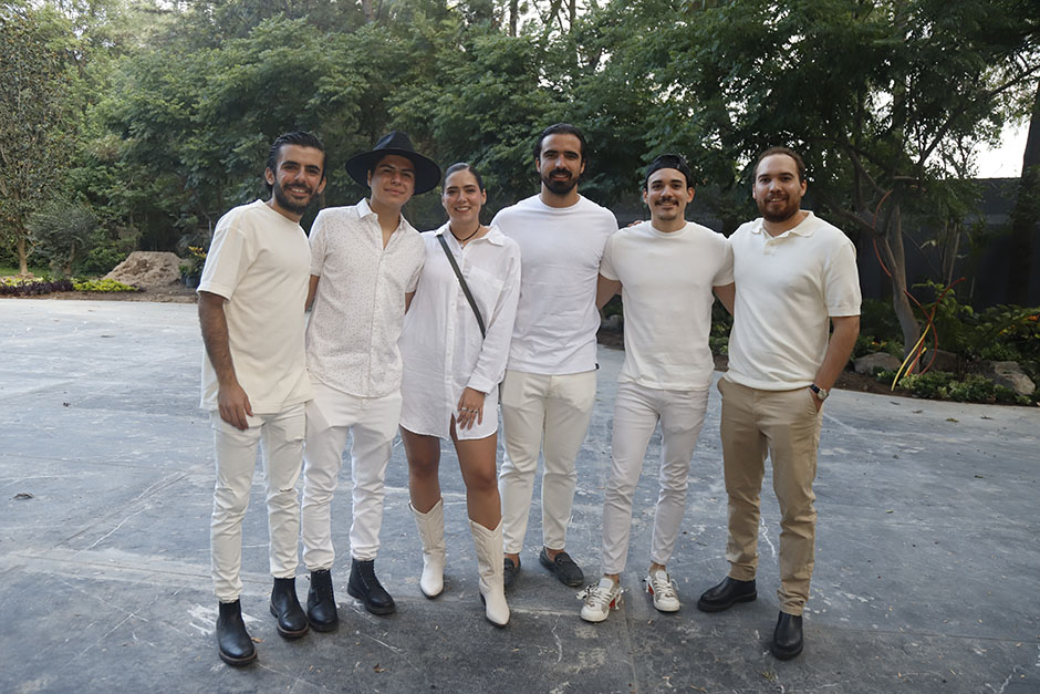 Carlos Ochoa, Max Valencia, Karina Orozco Gerardo de la Torre, Diego Rentel y Sebastián Fernández Del Valle