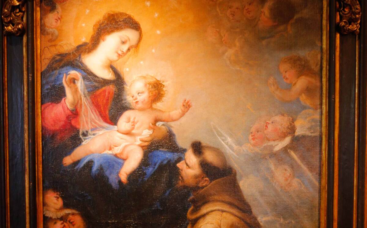 La aparición de la virgen y el niño Jesús a San Francisco por Juan Carreño
