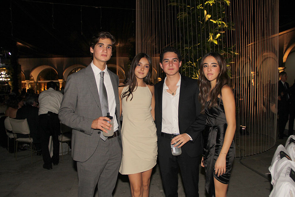 Pablo Hecht, Mariana Fernández, Ernesto Rubio y Renata Martín del Campo.