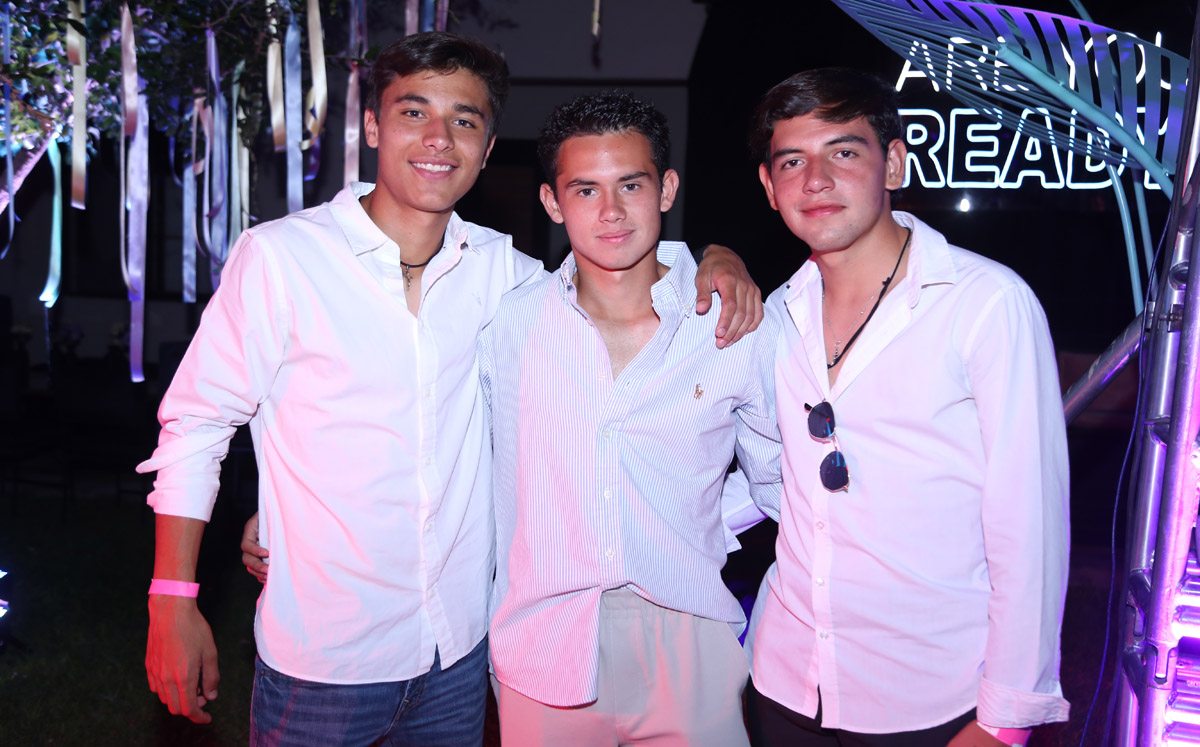 Nicolás, Diego y Carlos