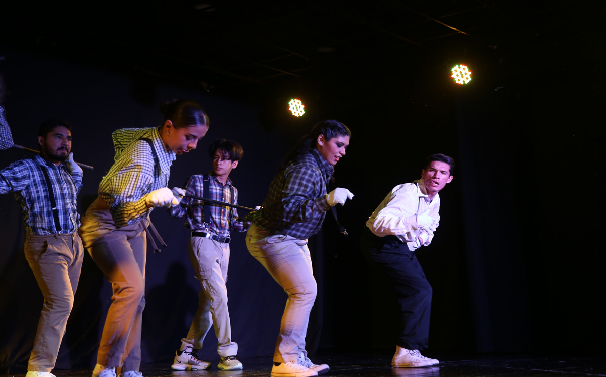 Presentan sus coreografías