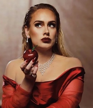 Adele reaparece con labios voluminosos y se ve MUY diferente