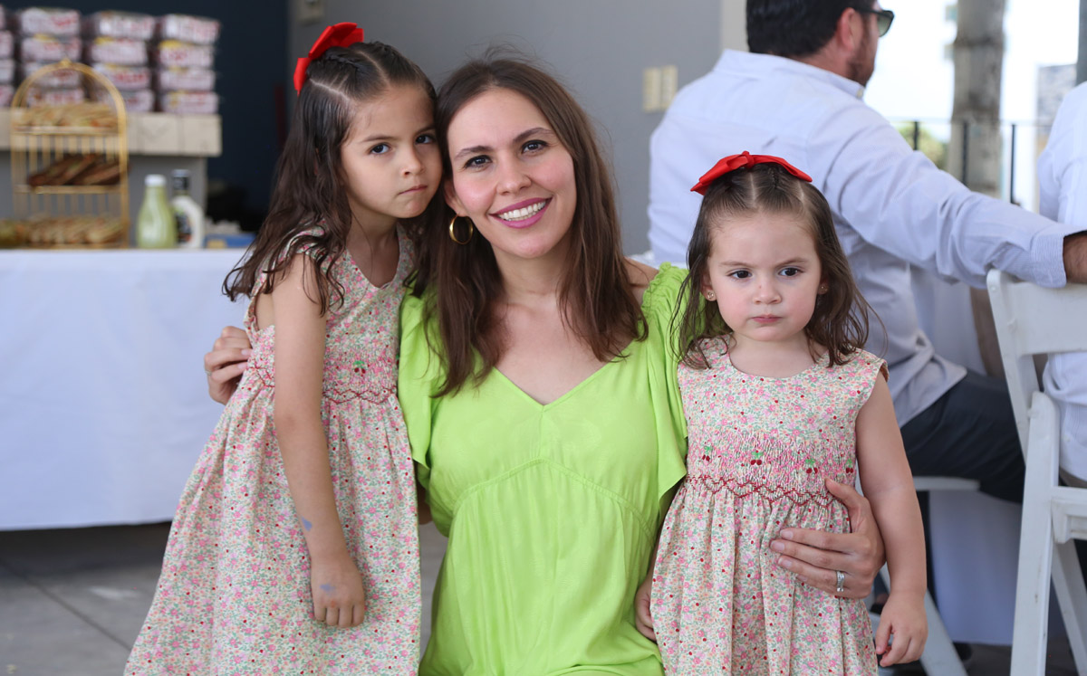 Emilia, Bárbara y Daniela