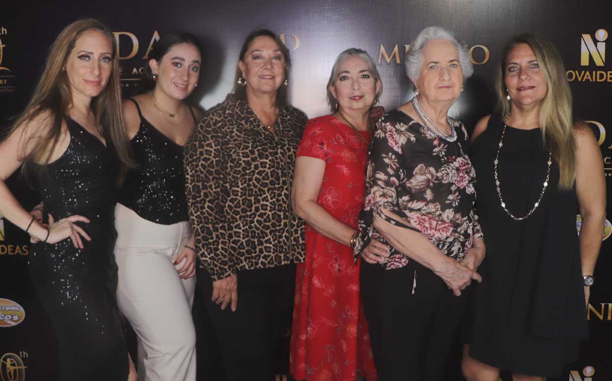 LesLie Pantin, Leslie Abella, Jeannie Ramírez, Carmen Ramírez, Jerrie Lee Ramirez y Jerrie Ann Montiel / Fotos: Dennis Hernández