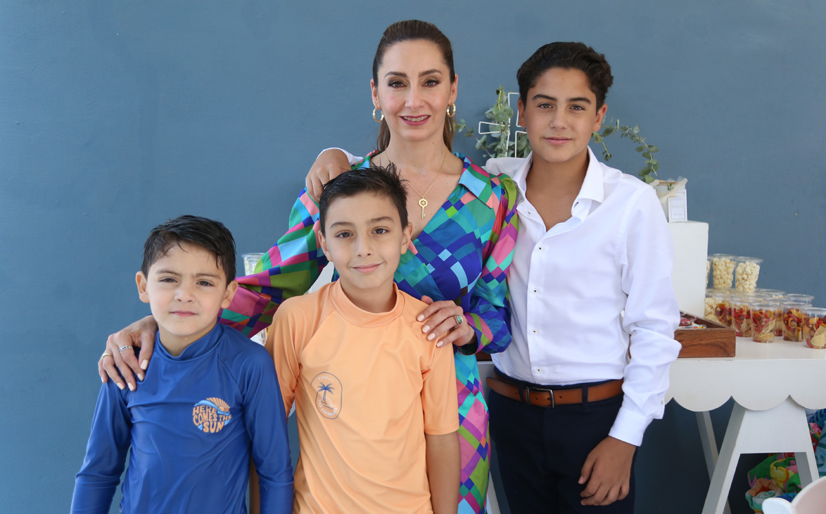 Luly, René, Andrés y Matías