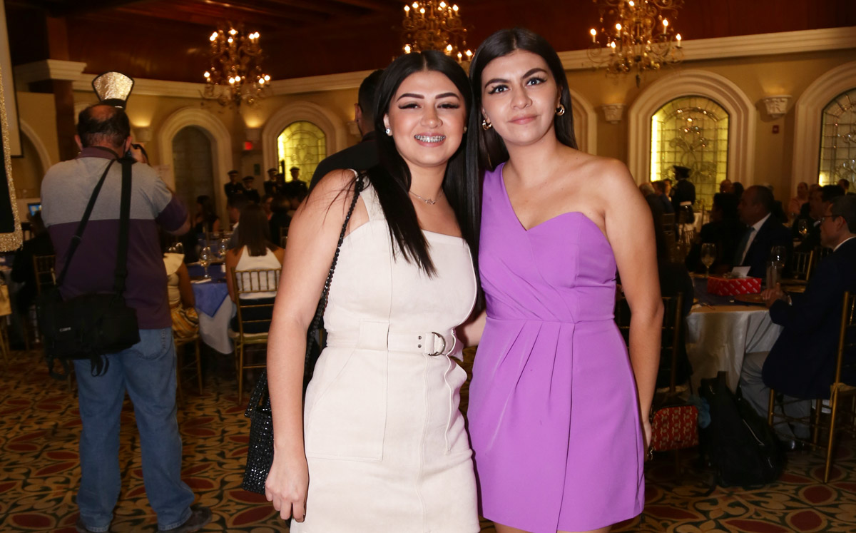 Ana Luisa y Daniela
