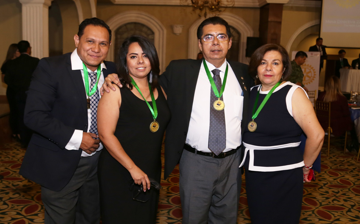 Juan Ángel, Carmen, Walter y Leticia