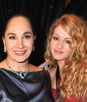 Paulina Rubio dedica mensaje a Susana Dosamantes en el escenario (Foto: Instagram)