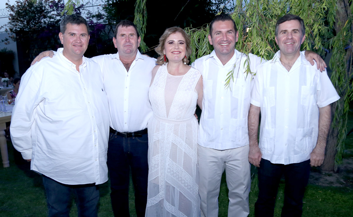 Marcelo, Checo, Cristy, Ferny y Tavo
