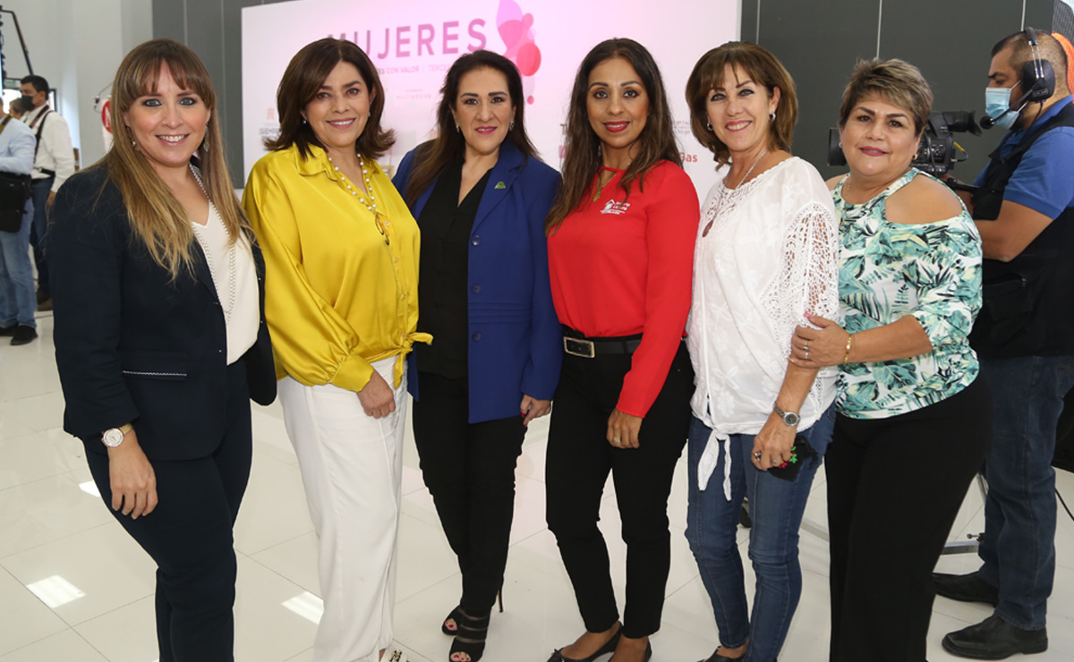 Priscila, Rosario, Sofía, Brenda, María Eugenia y Martha