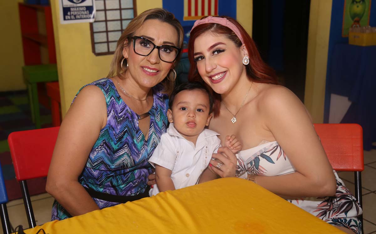Erika, Fer y María Fernanda