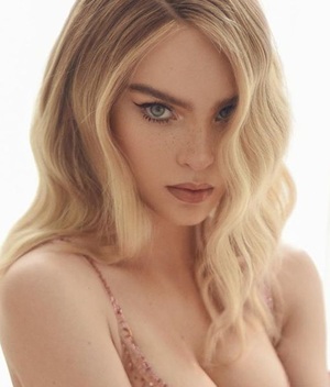 Belinda lleva look de “conejita” en lencería y causa sensación (Foto: Instagram)
