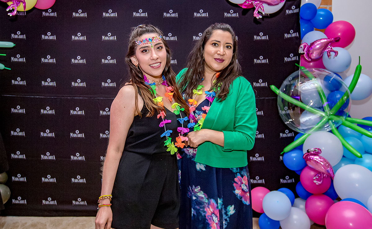 Janice Flores y Monse Velázquez