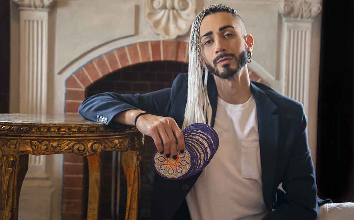 “Conocer la mente y el espíritu humano me hizo conciente de que todos luchamos la misma batalla: Vencer el ego para encontrar amor propio”. (Foto: Art
