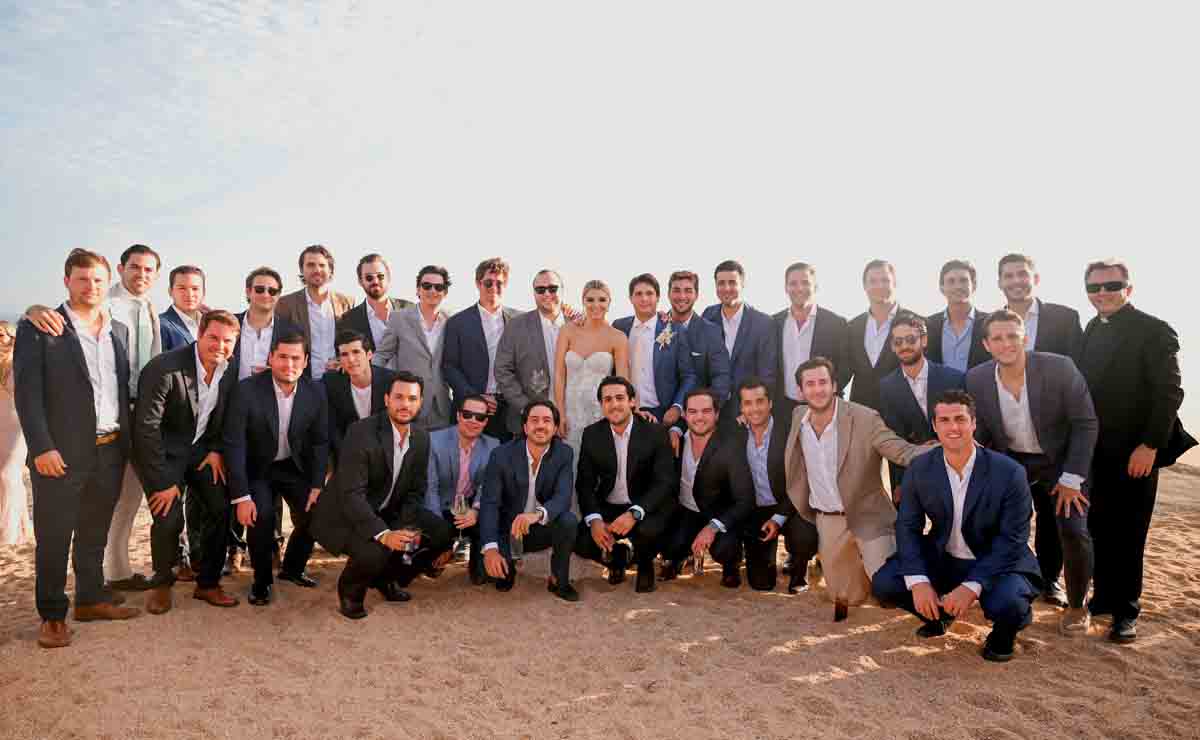 Los recien casados acompañados de sus mejores amigos / Fotos Alejandro Manzo