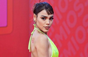 Danna Paola y su vestido transparente en los Premios Juventud (Foto: Instagram)