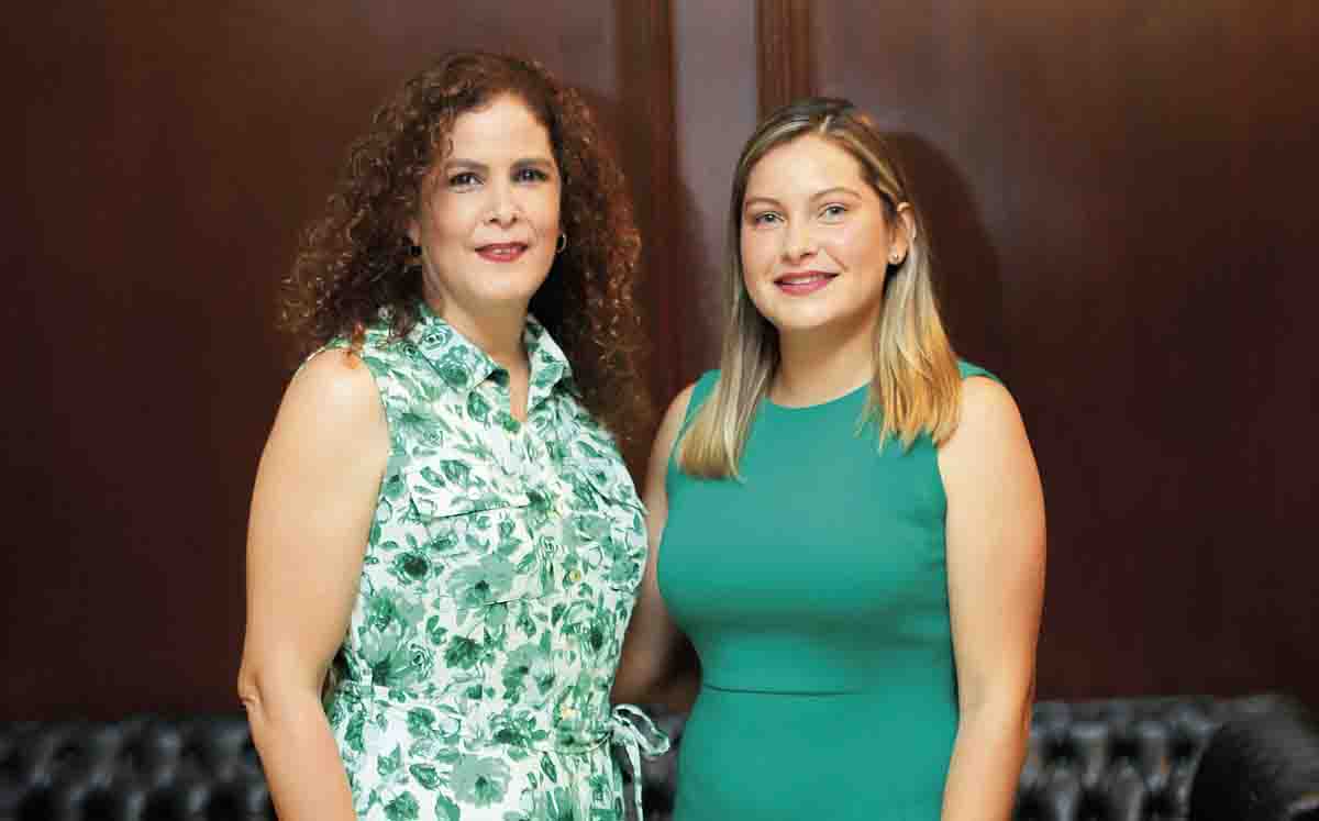 Paty Medellín y Paty Cruz / Fotos:  Dennis Hernández