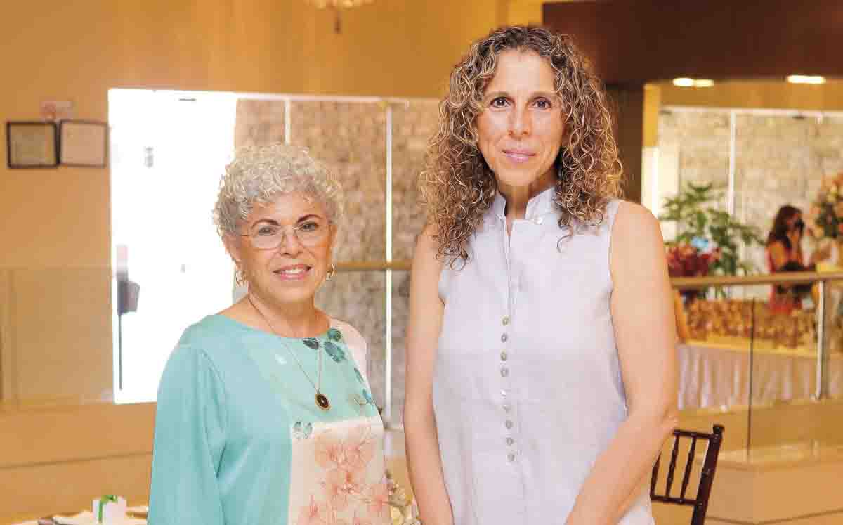 Laura Barreda y Elia Elizondo / Fotos: Dennis Hernández
