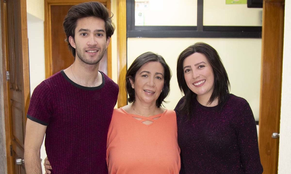 José Gil, Olí Cano y Adriana Gil