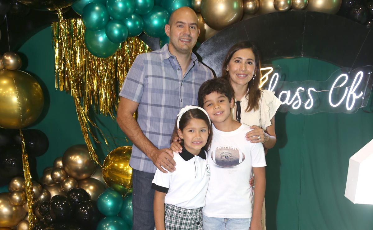 Arturo, María Emilia, Pablo y Claudia