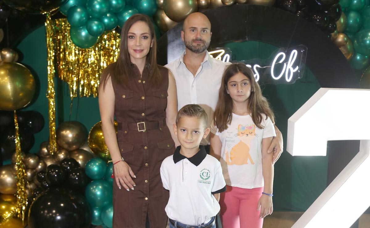 Claudia, Polo, Alejandro y Camila