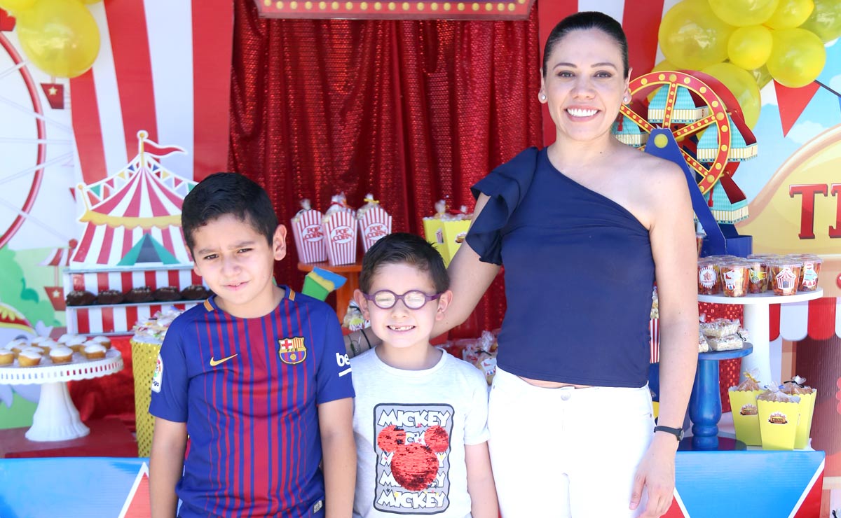 Iker, Ian y Delia