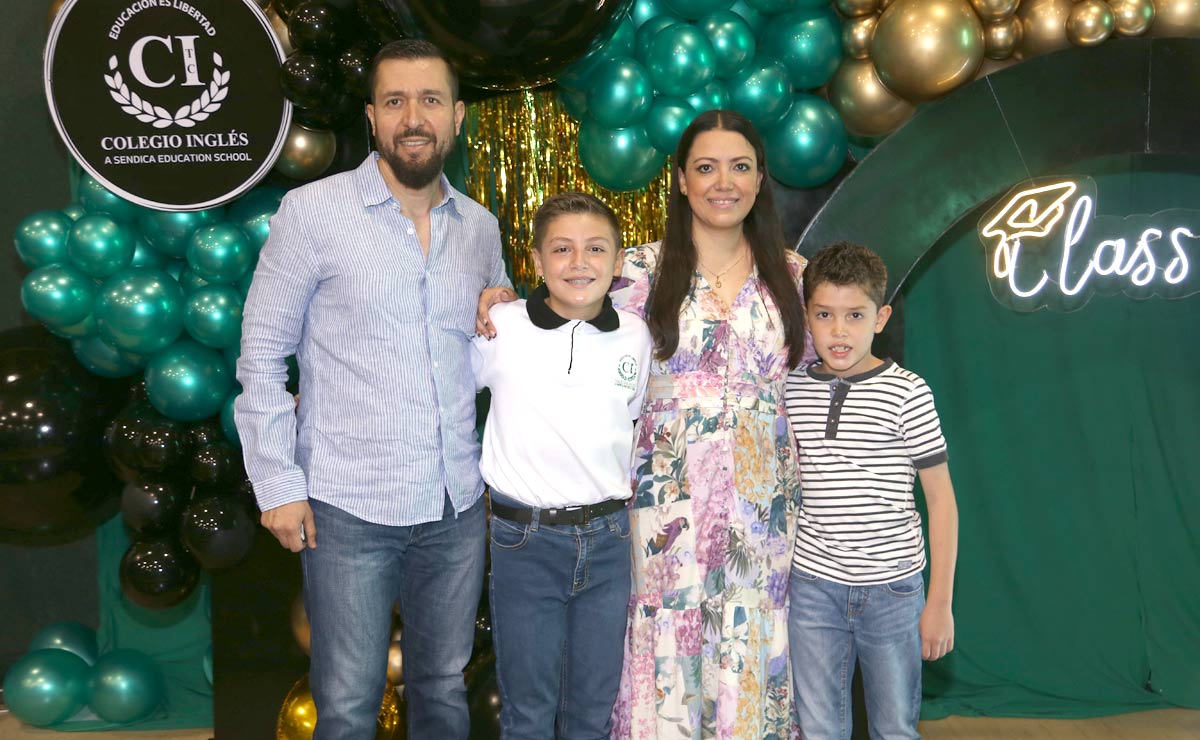 Julio, Matías, Luz y Elías
