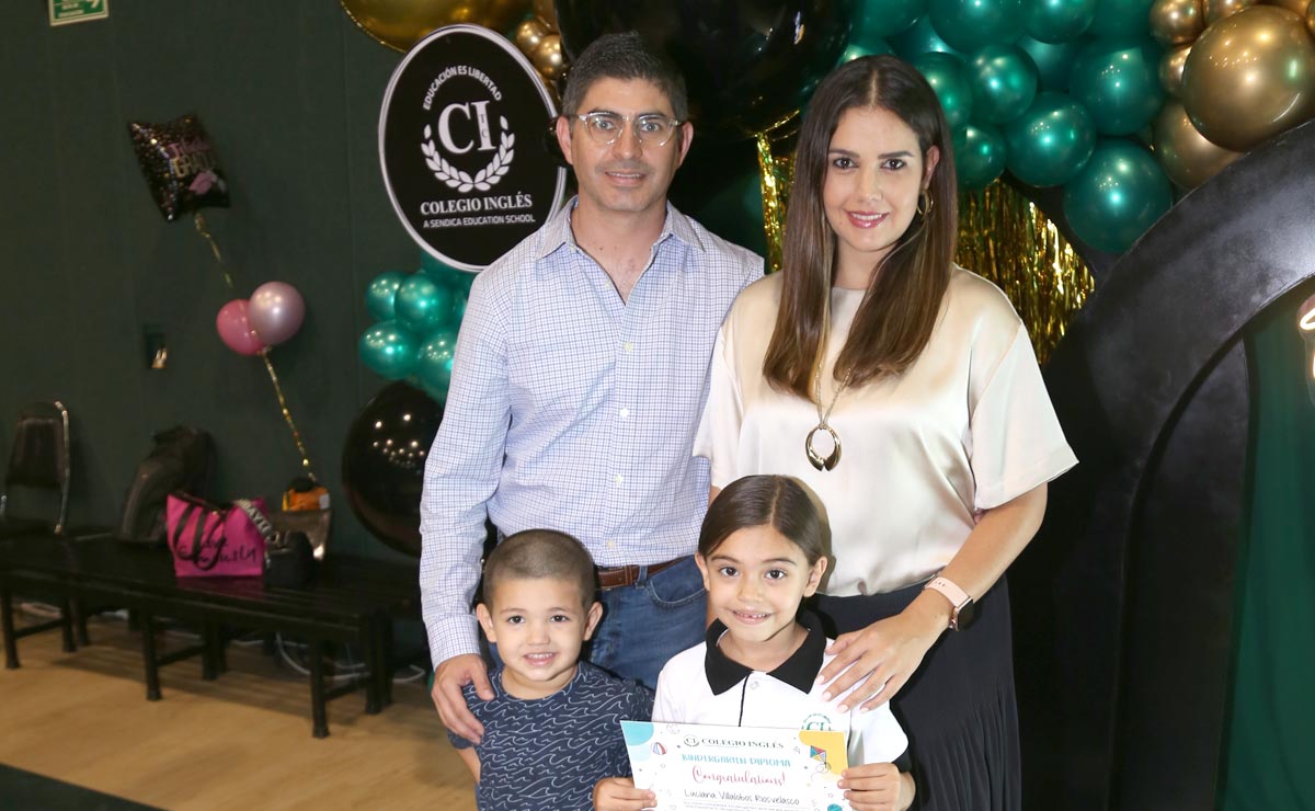 Luis, Liz, Rubén y Luciana