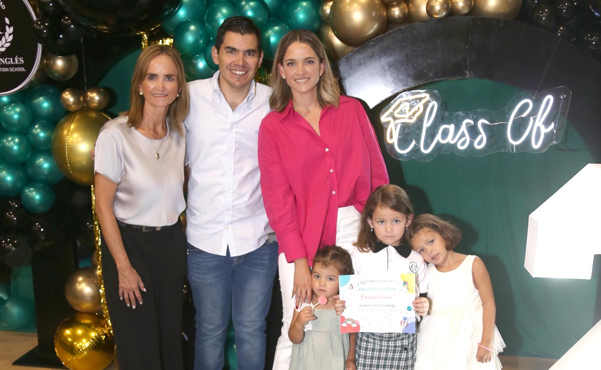 Tere, Bernardo, Ana Tere, Romina, Roberta y Renata