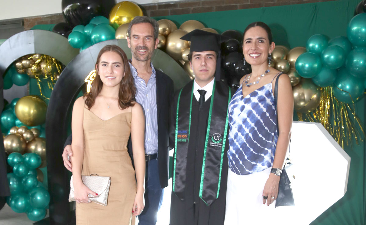 Carlota, Benjamín, Nicolás y Gabriela
