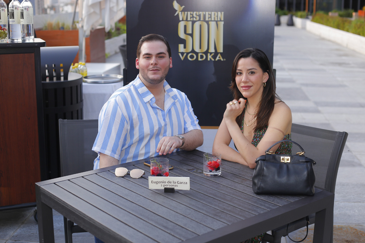 Eugenio de la Garza y Adriana Garza