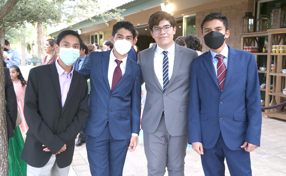 Miguel, Rigoberto, Mauricio y Carlos