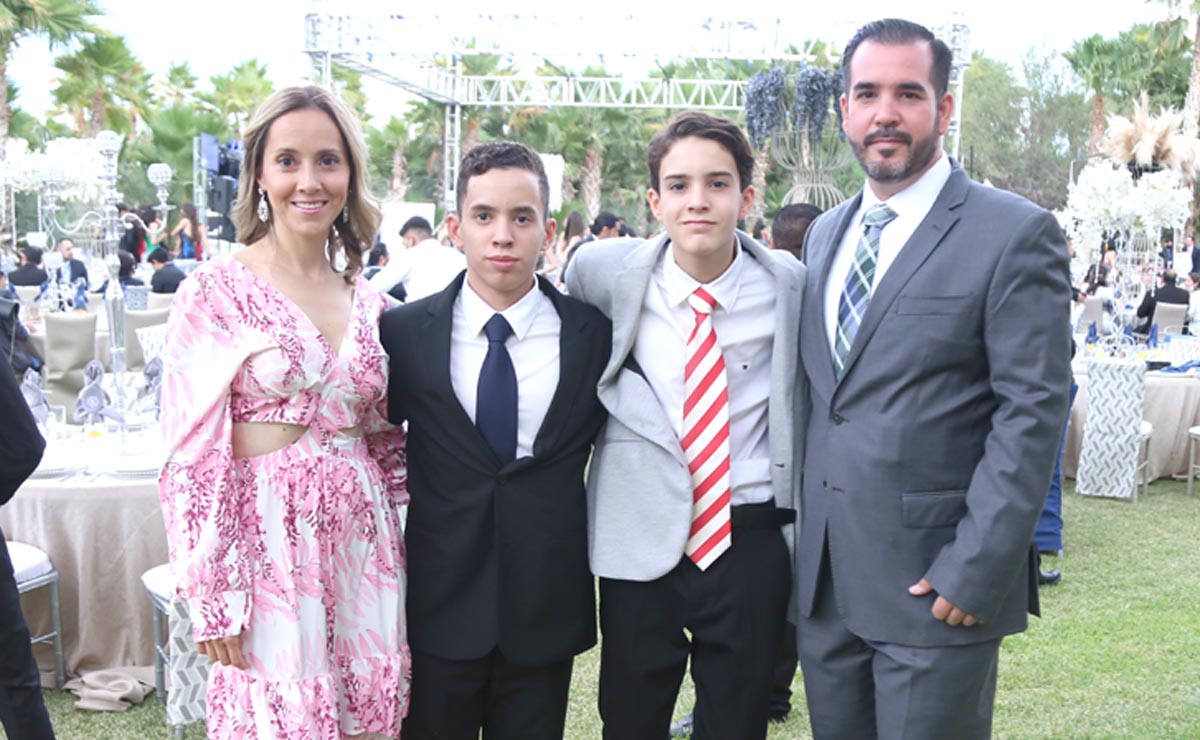 Monse, Santiago, Diego y Carlos