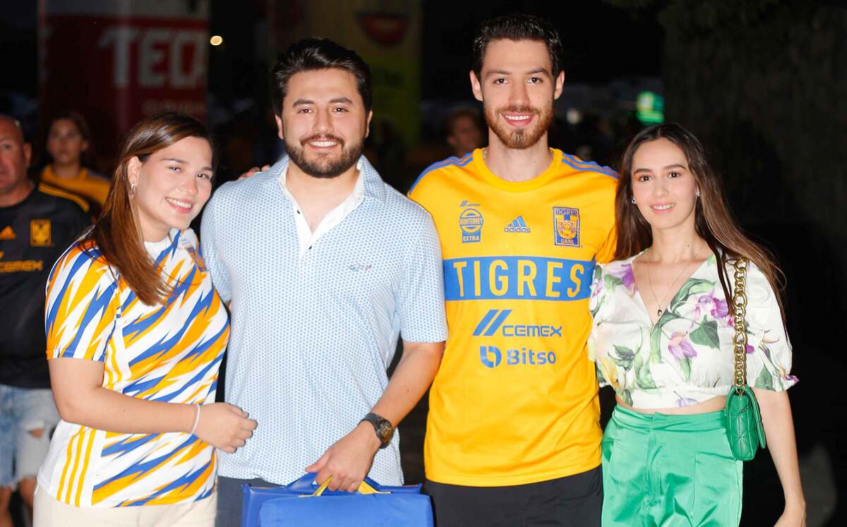 Regina Tamez, Raúl González, Gerardo Elizondo y Abi Elizondo