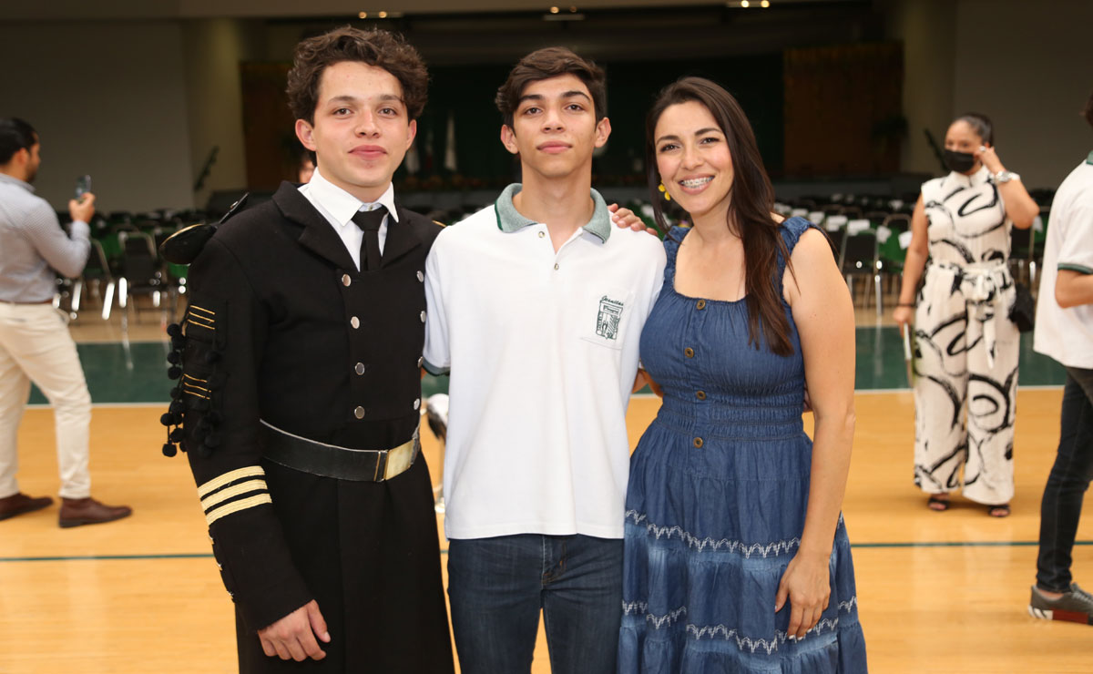 Santiago, Bruno y Marisol