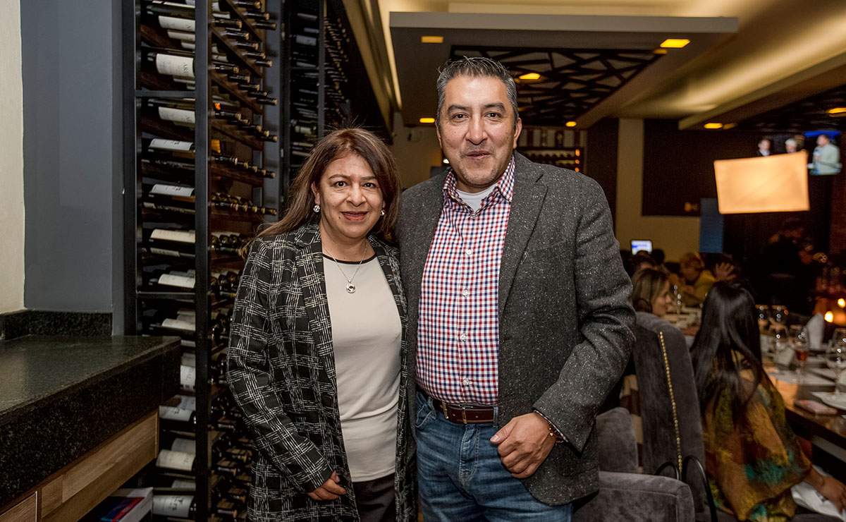 Sara Flore y Bernardo Ramírez