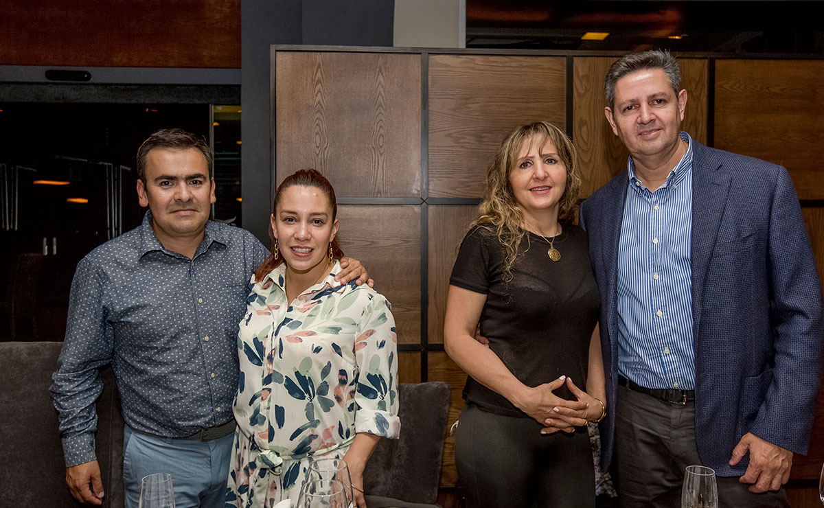 Verónica Velasco y Diego Espinosa