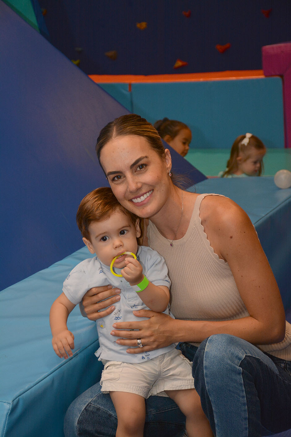 Borja González y Roxana Chidán