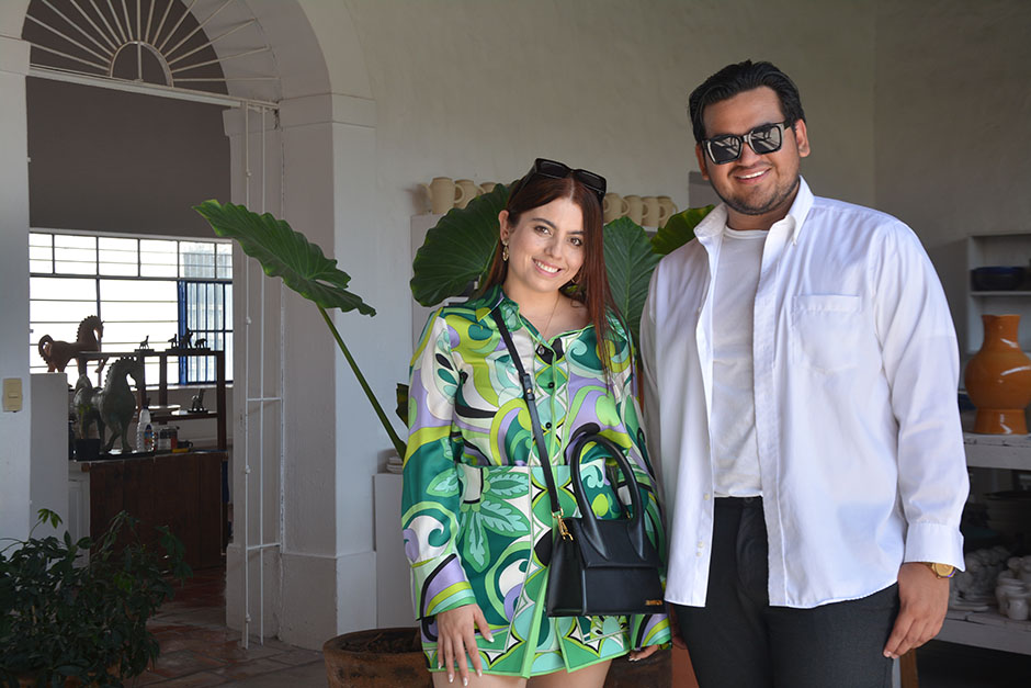 Brenda Peña y Adrian Rozz
