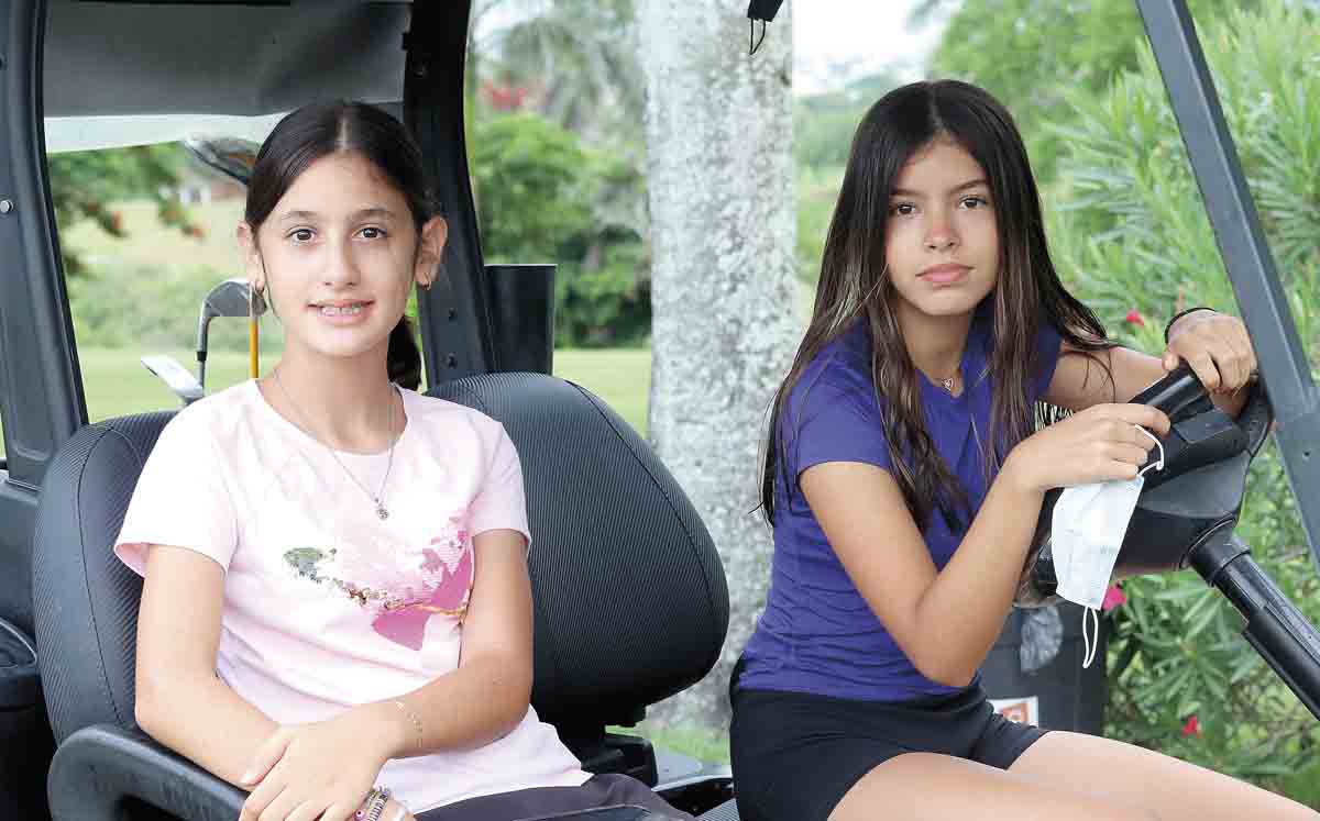 Camila Parra y Eli García / Foto: Dennis Hernández