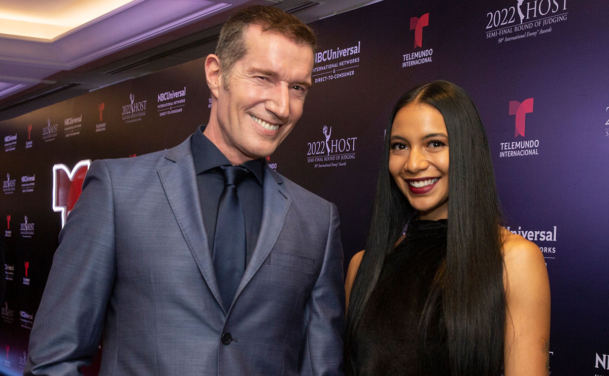 Mauricio Buquet y Priscila Cruz