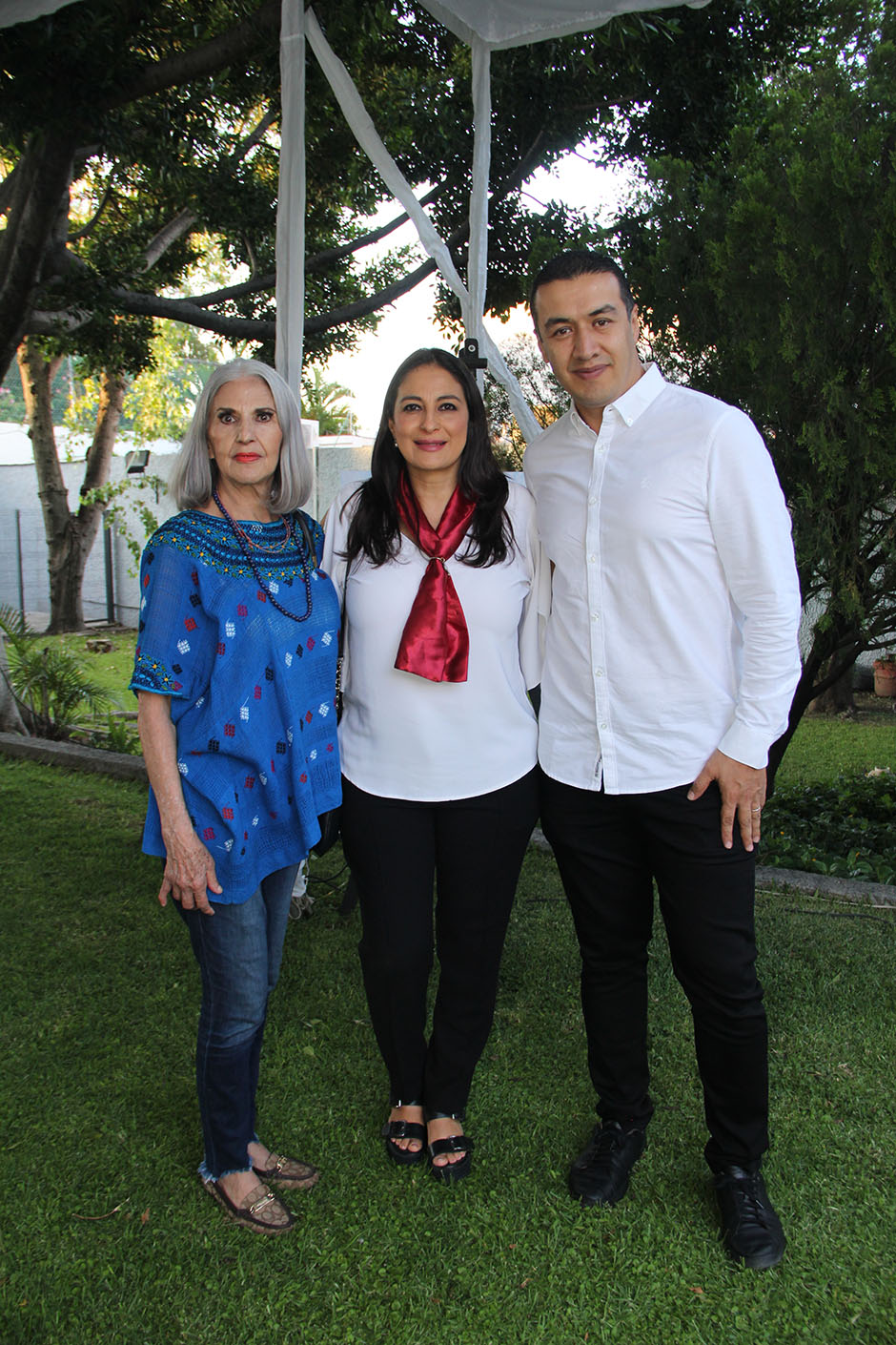 Olivia Paredes, Mara Palomino y Adalberto Ortega
