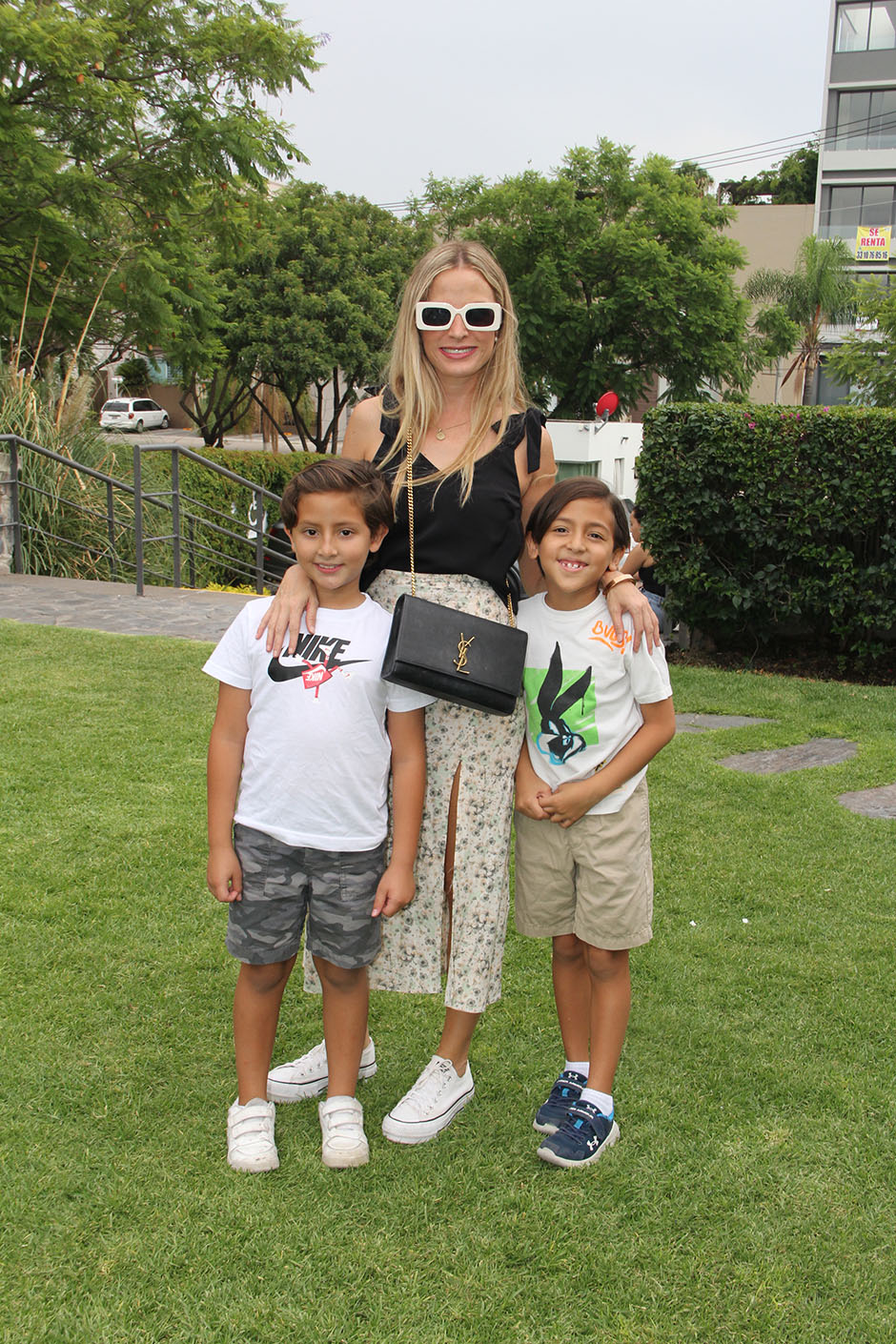 Paola Pérez, Santiago Aguilar y Emmanuel Aguilar