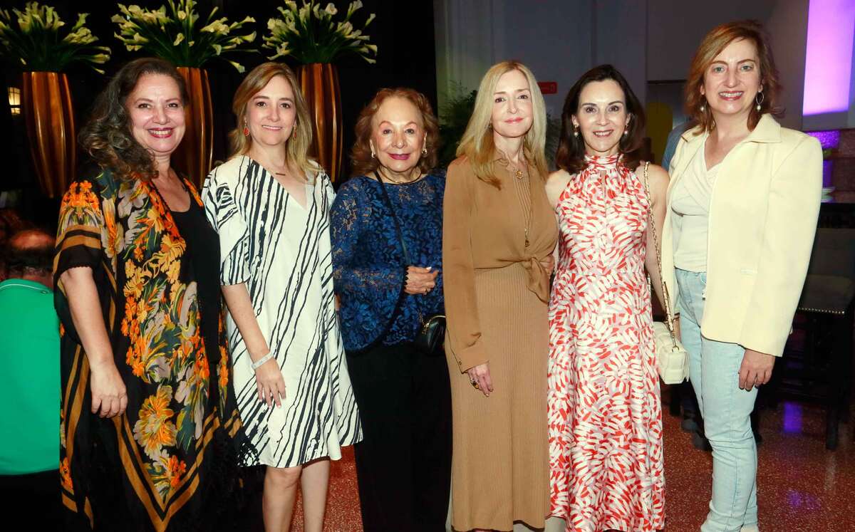 Diana Farías, Maricarmen Martínez, Aurora Cantú de Cagnasso, Bárbara Herrera, Mati Marino de Jasso y Martha Sañudo