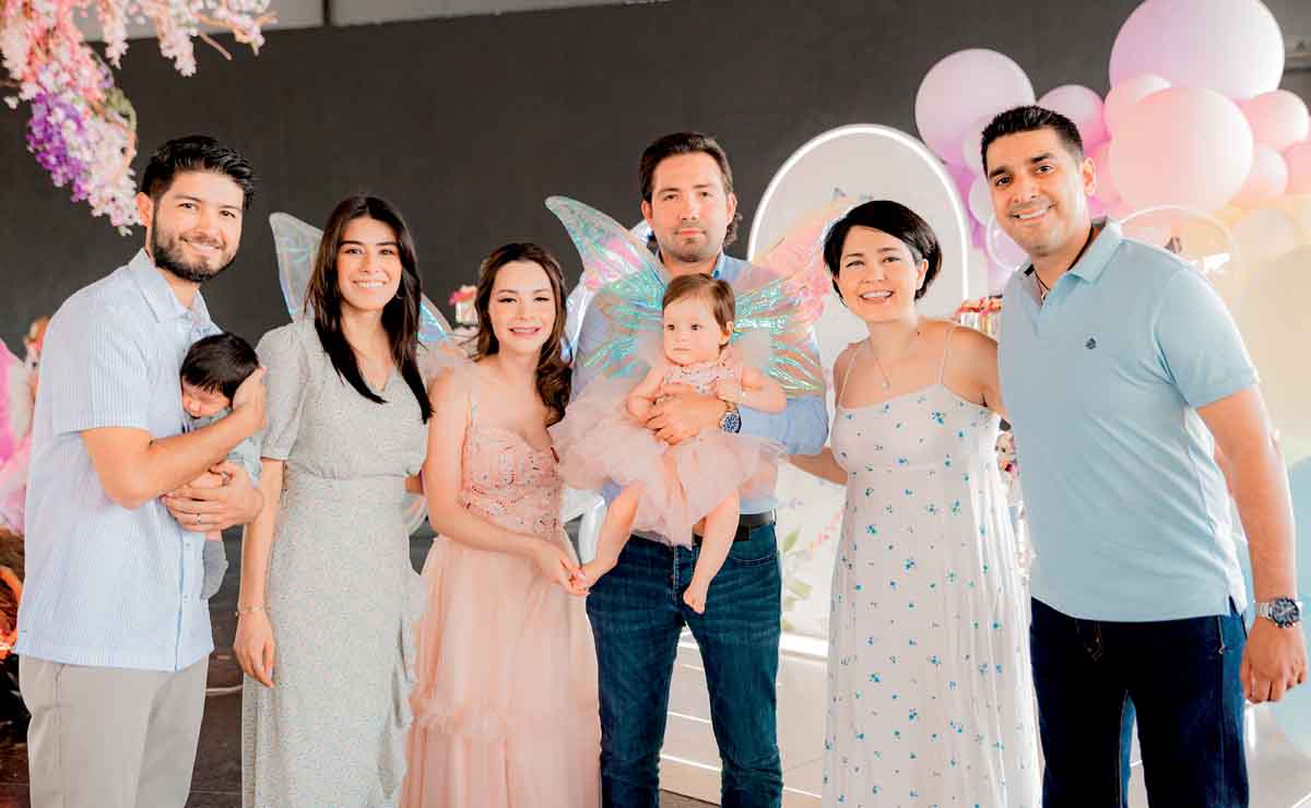 Familiares de las festejada y sus papás / Fotos: Cristina Quintanar