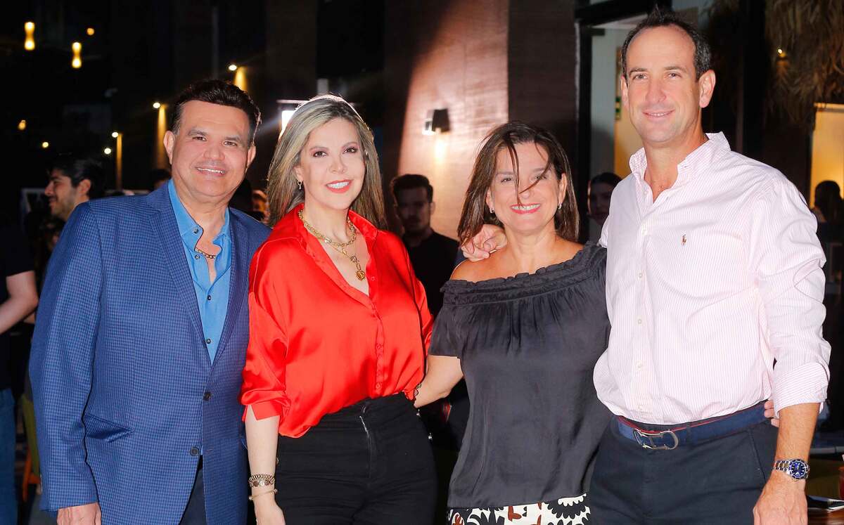 José González Monge, Maricarmen de González, Zandra Gámez de Meouchi y Adrián Meouchi